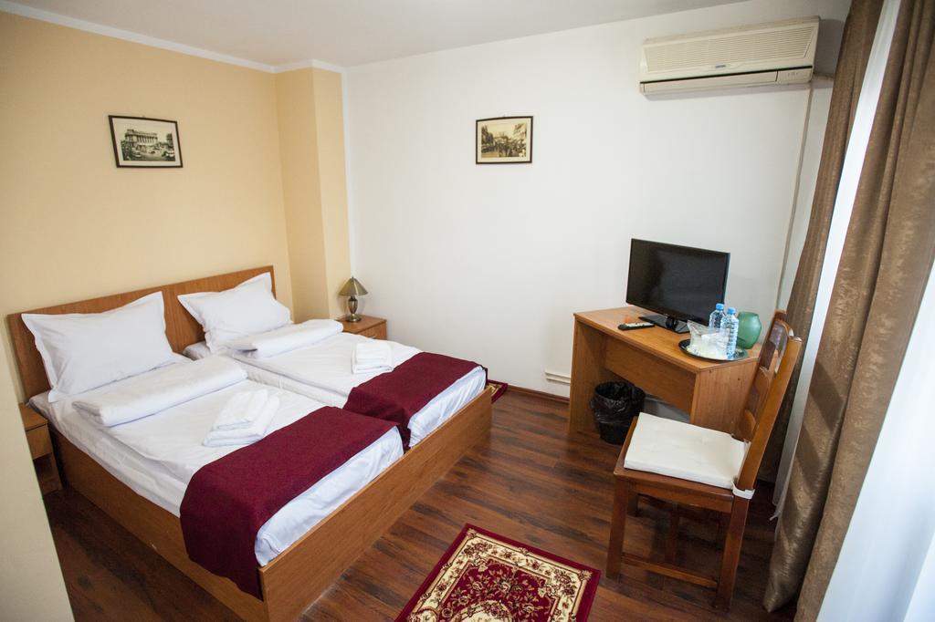 La Casa Nord Hotel Boekarest Buitenkant foto