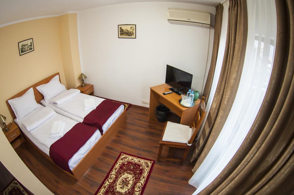 La Casa Nord Hotel Boekarest Buitenkant foto