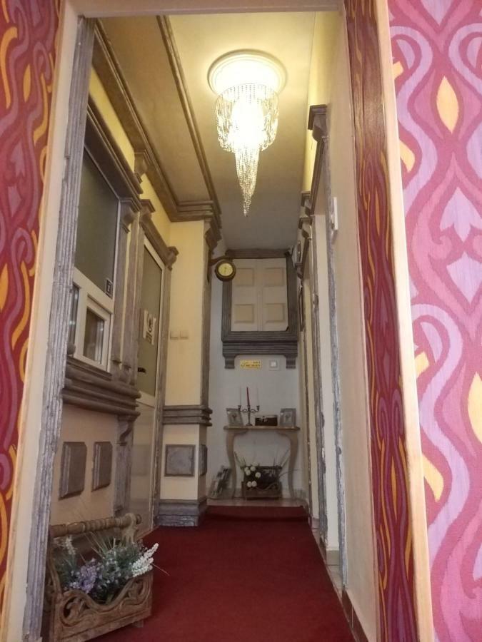 La Casa Nord Hotel Boekarest Buitenkant foto